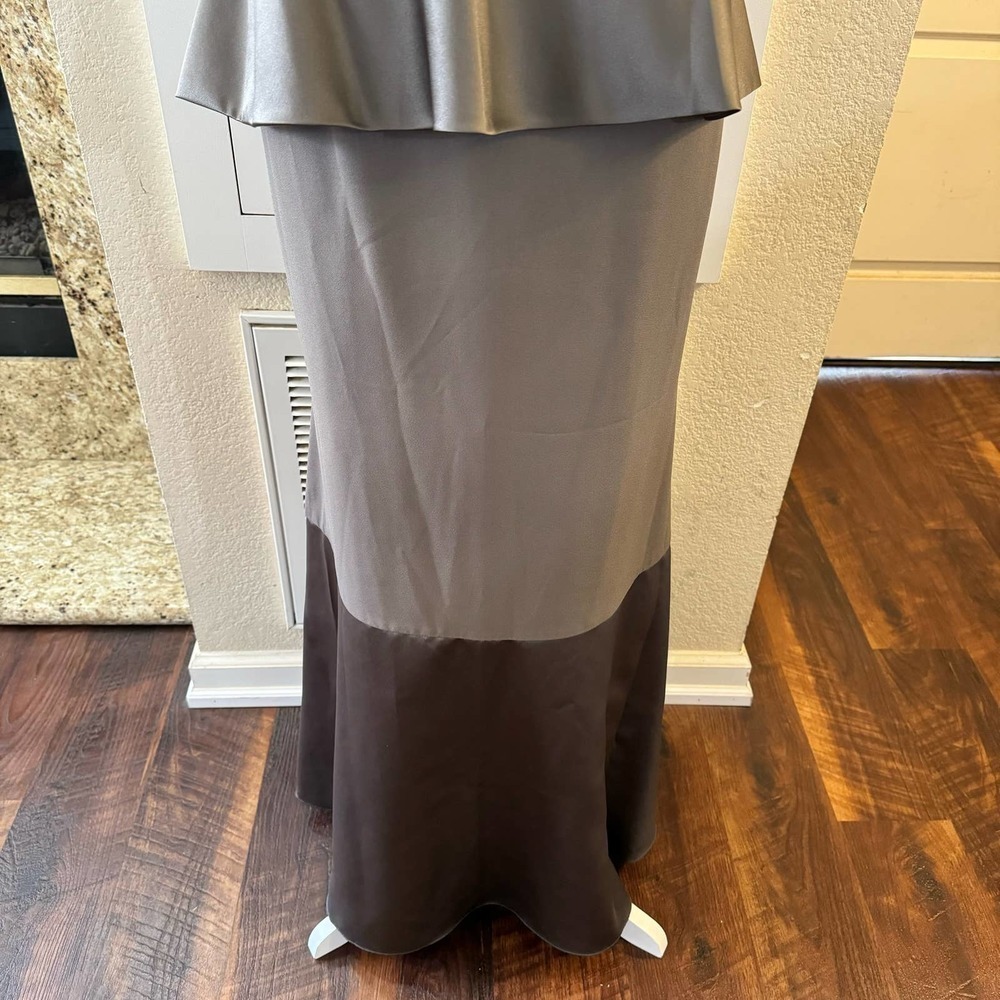 White by Vera Wang Silver Peplum Strapless Maxi Gown Dress Size 12 - Picture 4 of 9